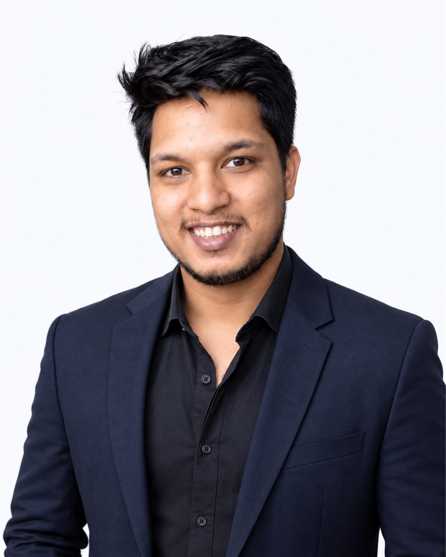 Portrait of Atul Bhatt in a navy blazer